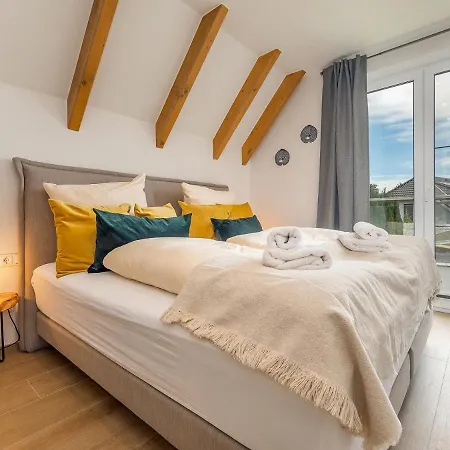 Haus Ostseewind - Strandwiese Windrose - Strandwiese זינקסט