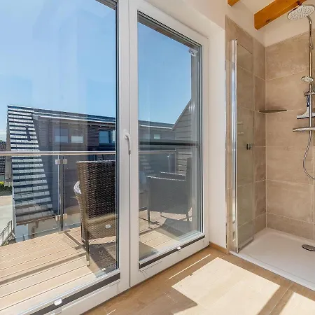 Haus Ostseewind - Strandwiese Windrose - Strandwiese Apartment Zingst
